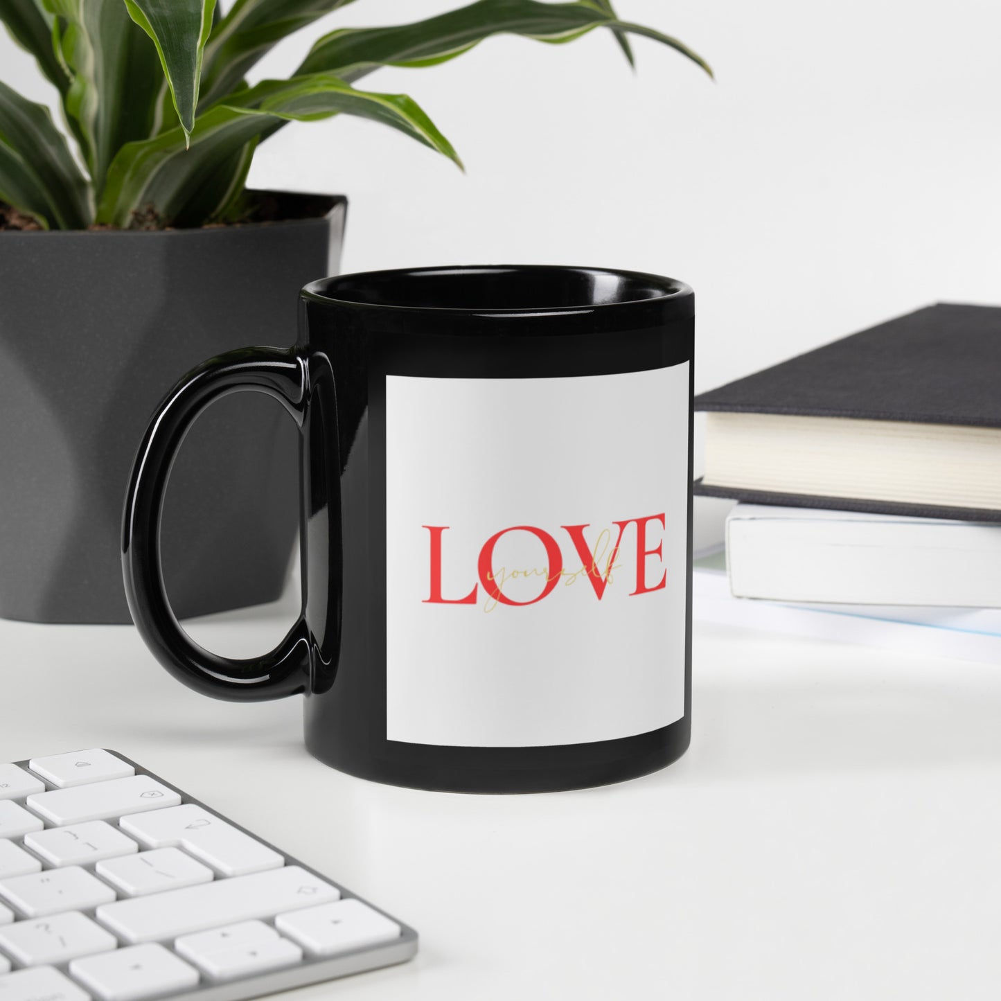 Love Glossy Mug